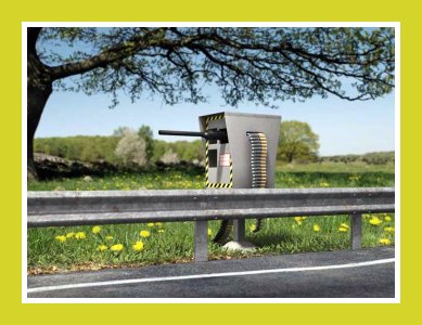FunStuff_PictureJoke_Speeding_Camera.jpg