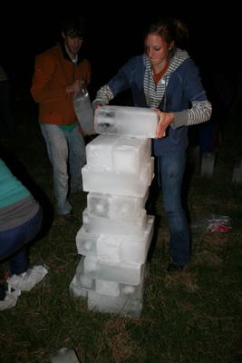 Ice blocks for ice blocking